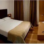Eva Otel